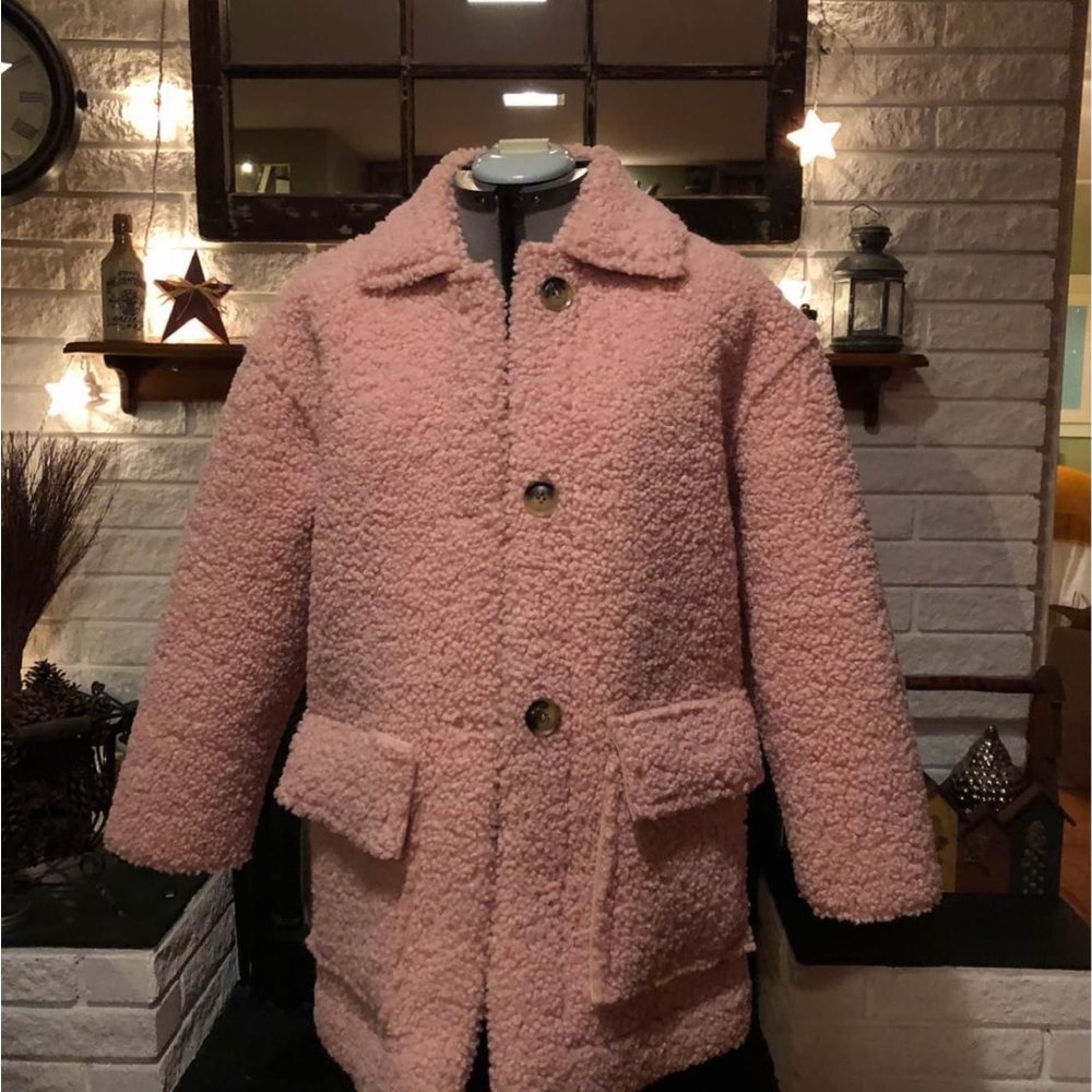 New pink Sherpa jacket! Like new 😁